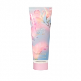 Victoria's Secret Velvet Petals Bliss Fragrance lotion